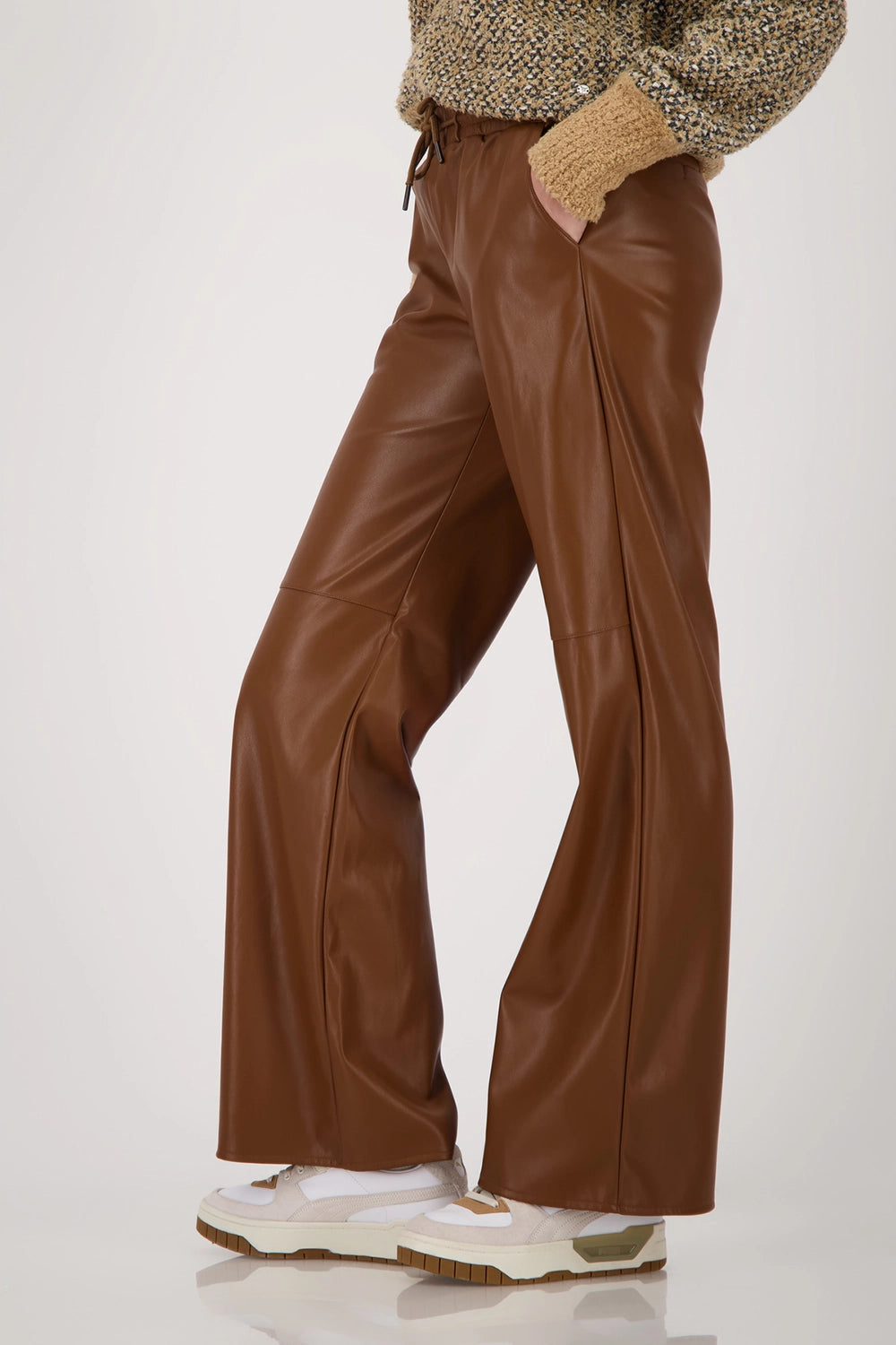Monari Straight Leg Faux Leather Pants in Whisky 809270