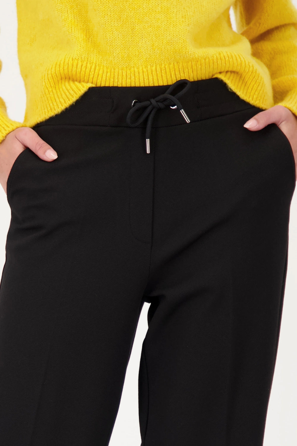 Monari Jogger With Drawstring in Black 809283