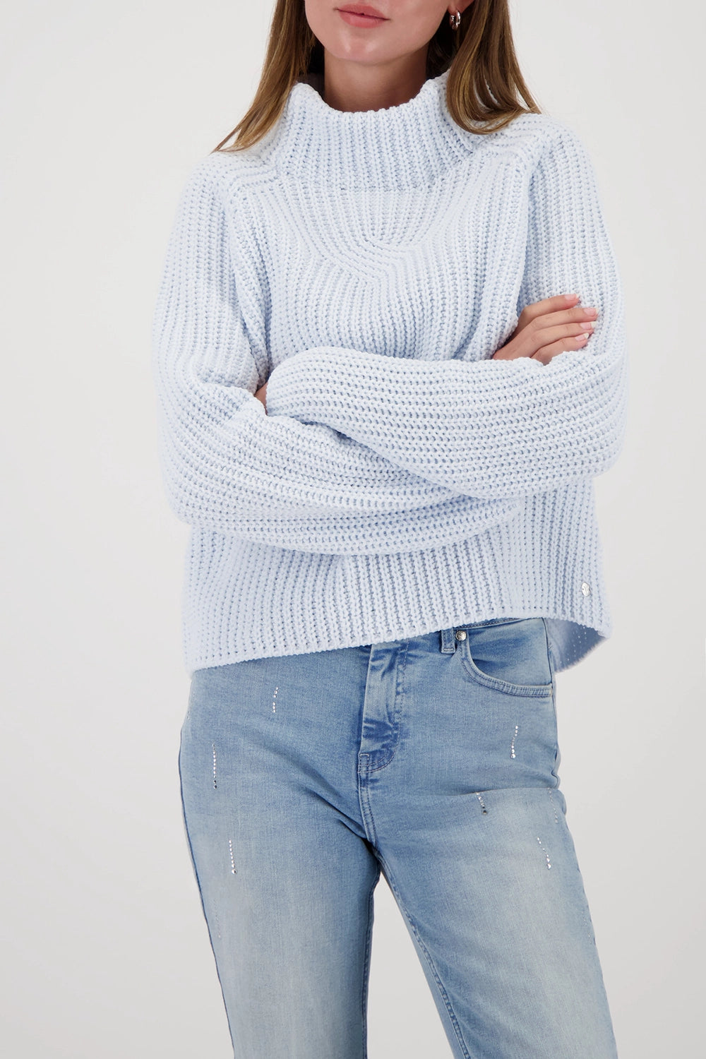 Monari Knitted Jumper Made Of Chenille Yarn in Ice Blue 809473