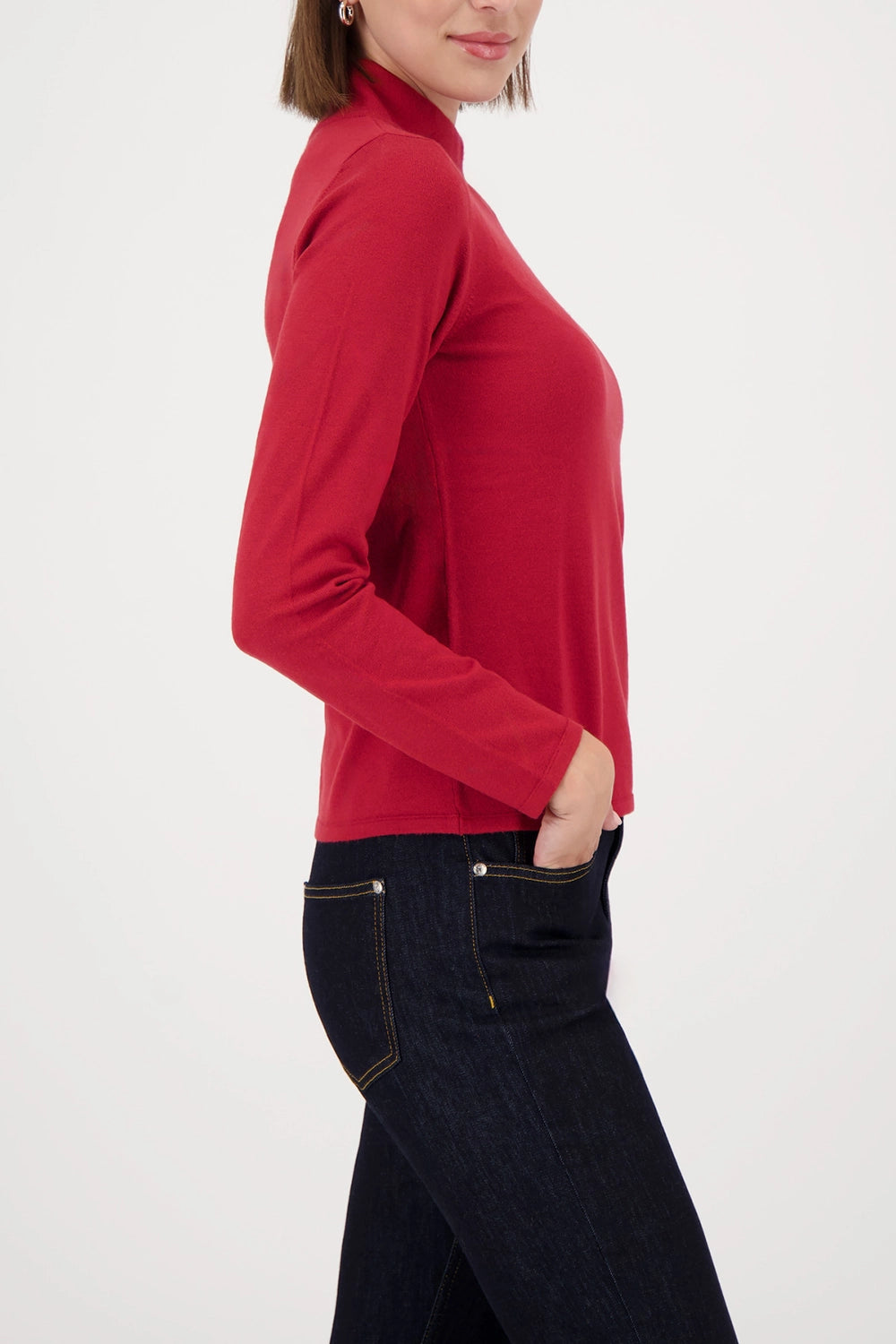 Monari Basic-Knitted Sweater With Stand-Up Collar in Chimney Red 809613