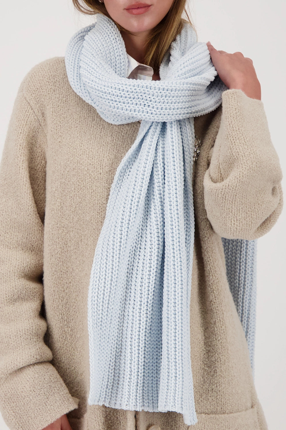Monari Knitted Scarf in Ice Blue 809682