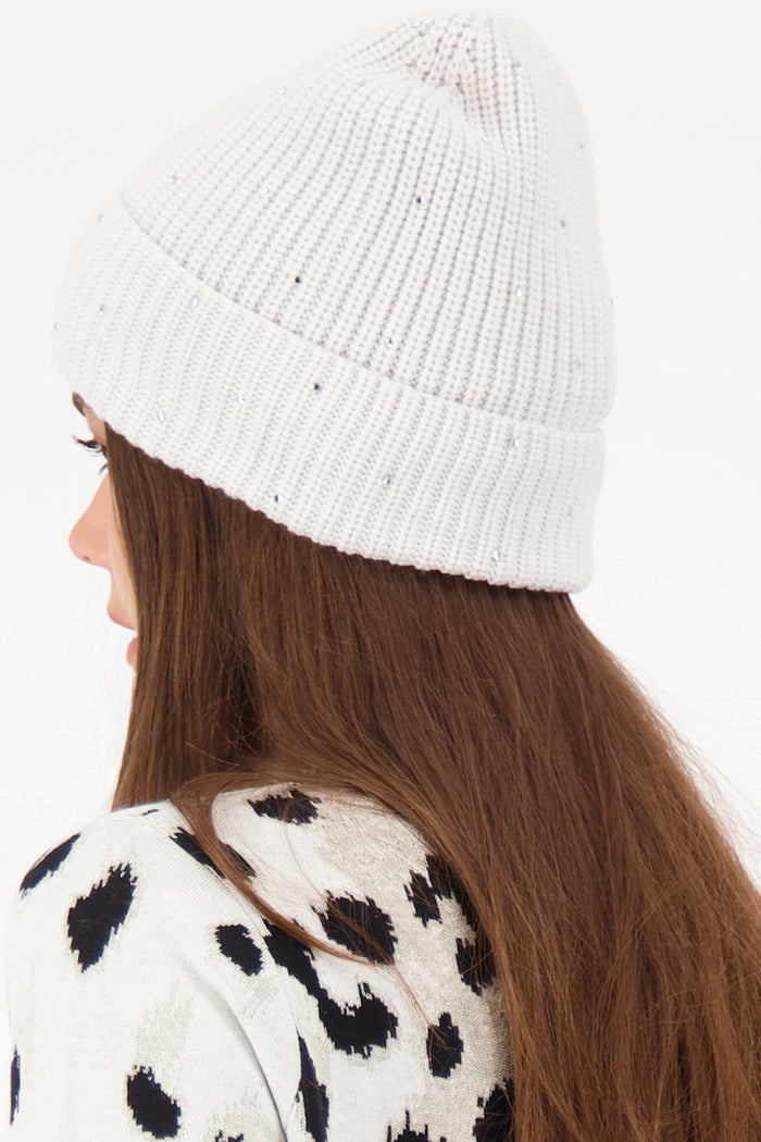 Monari Beanie With Rhinestones in Almond 809686