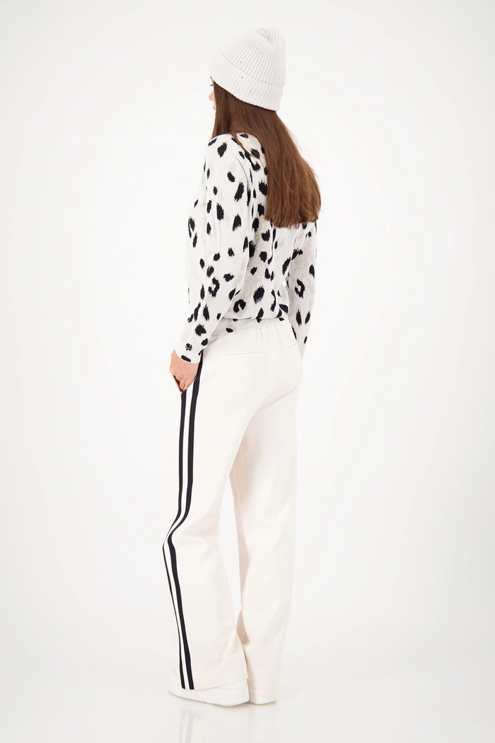 Monari Beanie With Rhinestones in Almond 809686