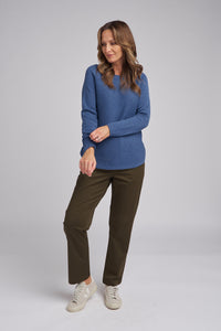 Goondiwindi Cotton Raglan Jumper in Marathan 8158
