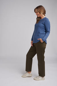 Goondiwindi Cotton Raglan Jumper in Marathan 8158