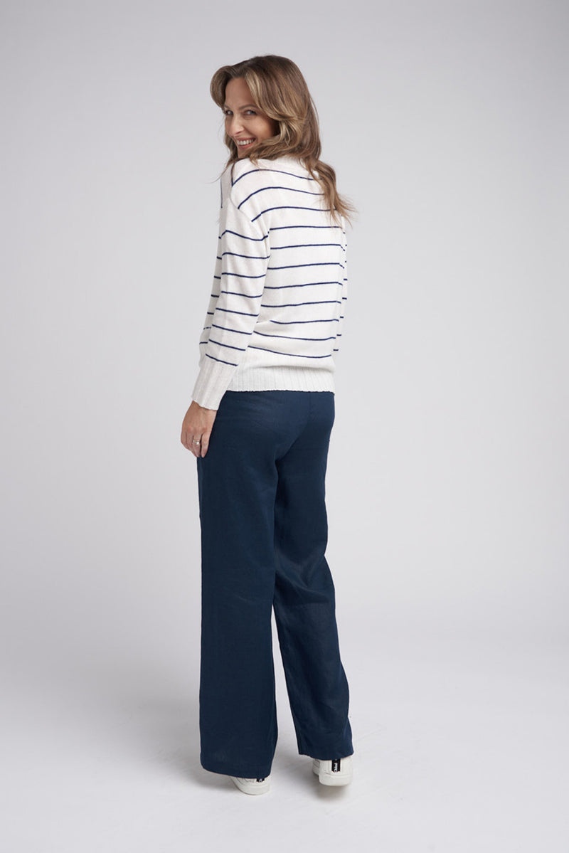 Goondiwindi Cotton Stripe Rib Hem Jumper in Snowflake / Marine 8212