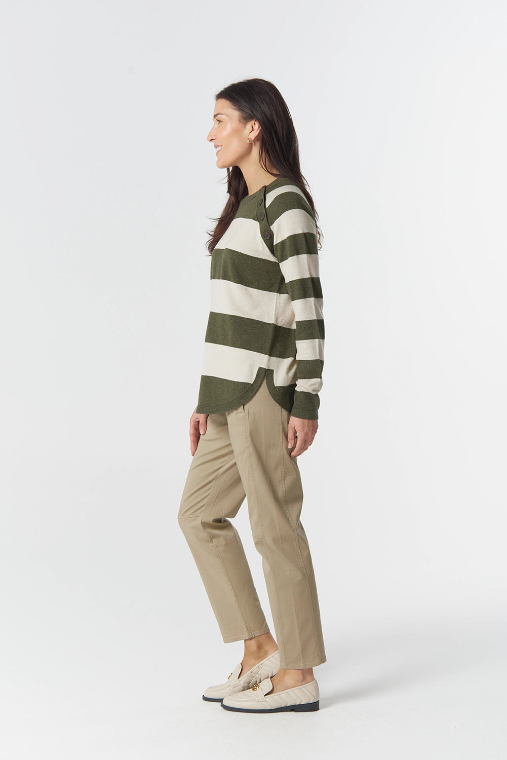 Goondiwindi Cotton The Yards Merino Cotton Jumper in Covert Green/Cream 8237M