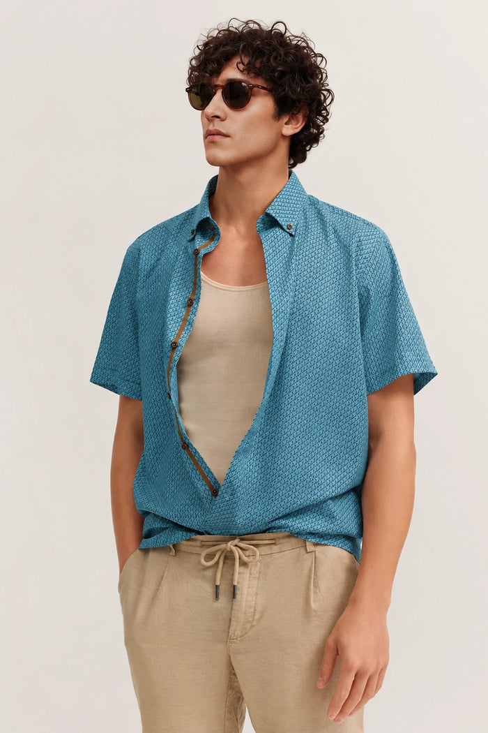 Bugatti S/S Shirt in Geo Aqua 9450-18513E-440