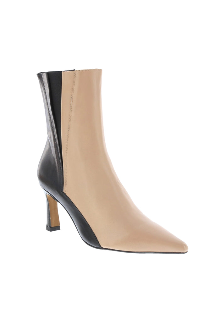 Neo Boots Sierra in Arena/Negro AG-25556