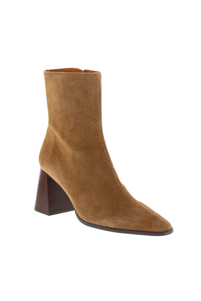 Neo Boots Basket in Camel AG-25572