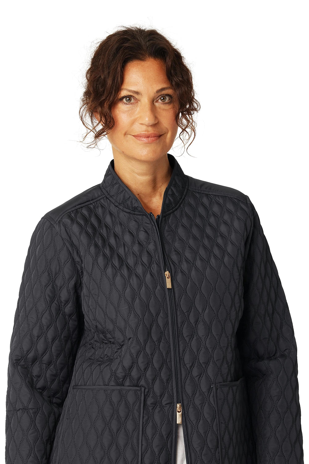 Ilse Jacobsen Short Quilt Jacket in Dark Indigo ALLY07