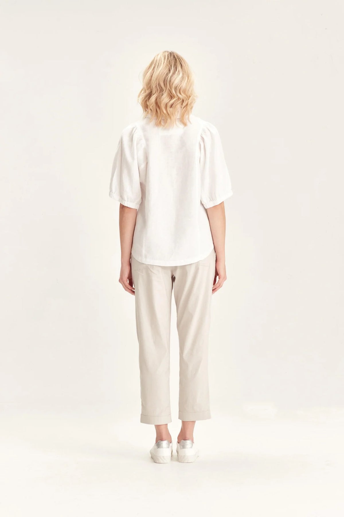 Verge Acrobat Essex Pant in Pumice V5621LW