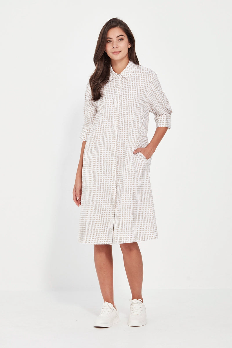 Verge Acrobat Tile Dress in Bark Print 9927LW