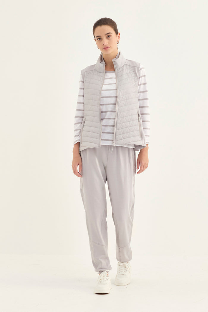 Verge Award Vest in Silver 1201SF