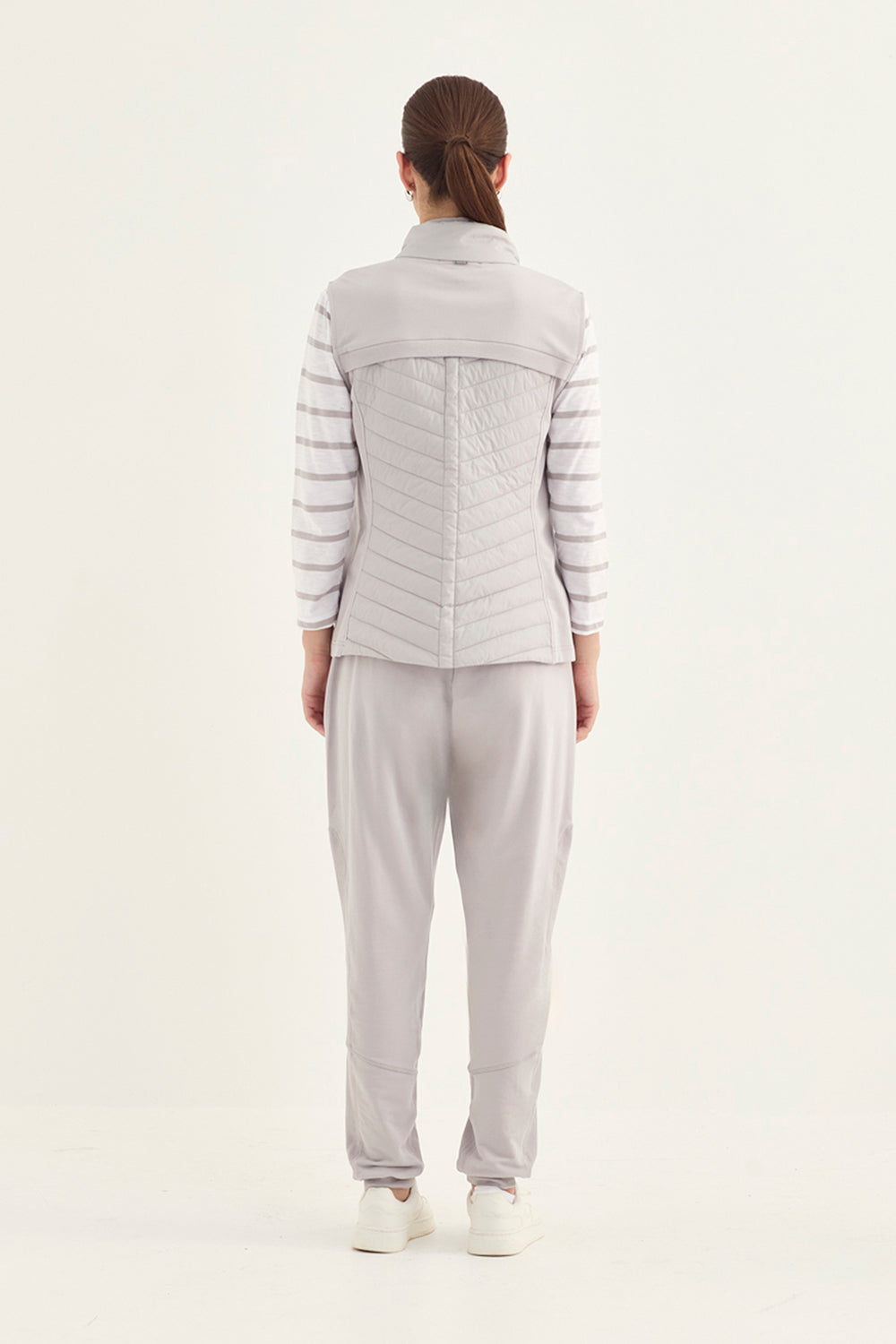 Verge Award Vest in Silver 1201SF