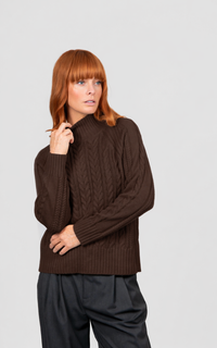 Bridge & Lord Cable Raglan Pullover BL6611