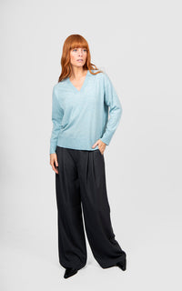 Bridge & Lord V-Neck Pullover With Links Trim BL6620
