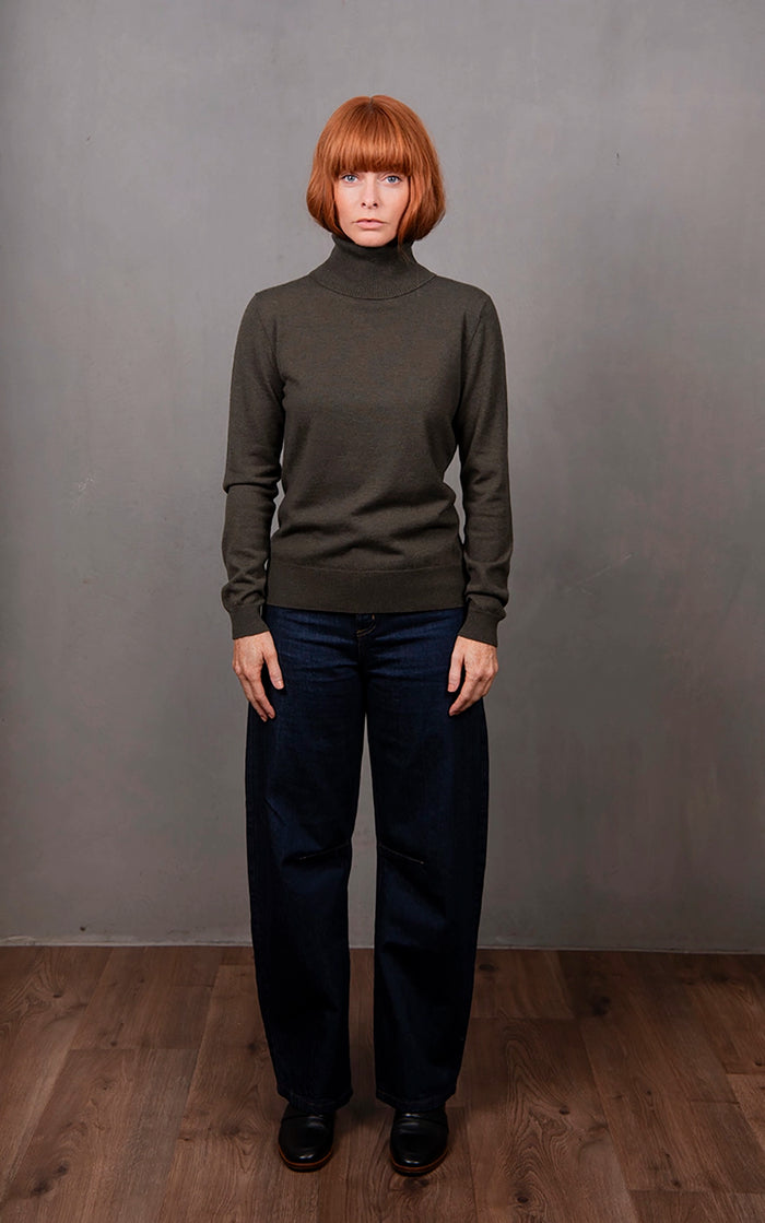 Bridge & Lord Rosie roll neck pullover BL6658