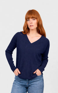 Bridge & Lord Princess Vee curve hem pullover Slim Fit  BL6665