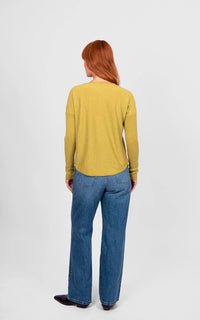 Bridge & Lord Princess Vee curve hem pullover Slim Fit  BL6665