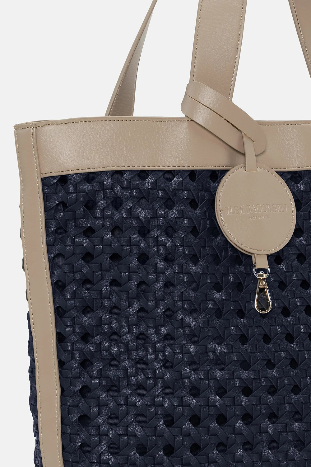 Ilse Jacobsen Beach Bag in Dark Indigo-Sand Pile BRAID02