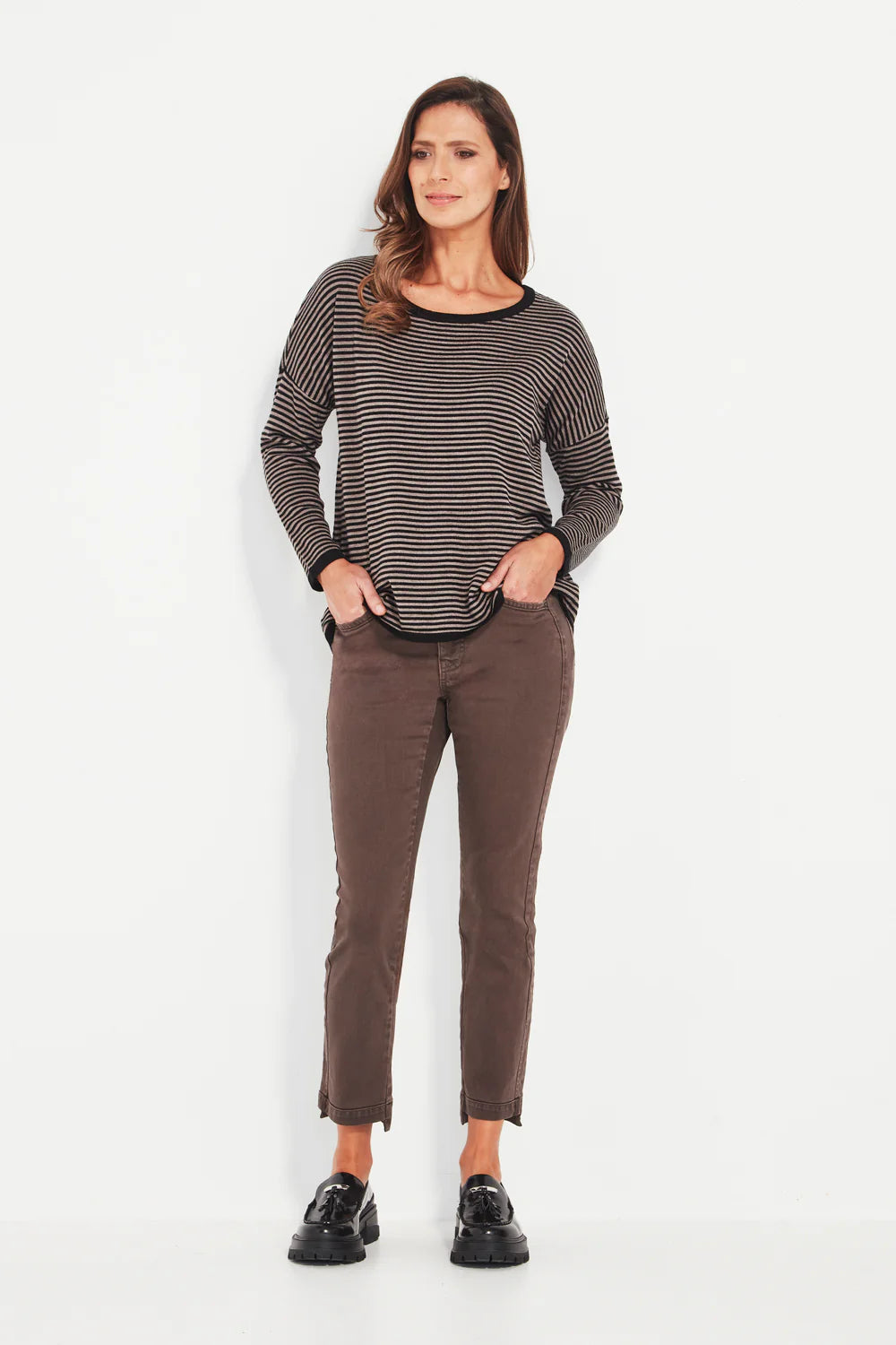 Verge Master Jean in Cocoa 6456VXBT