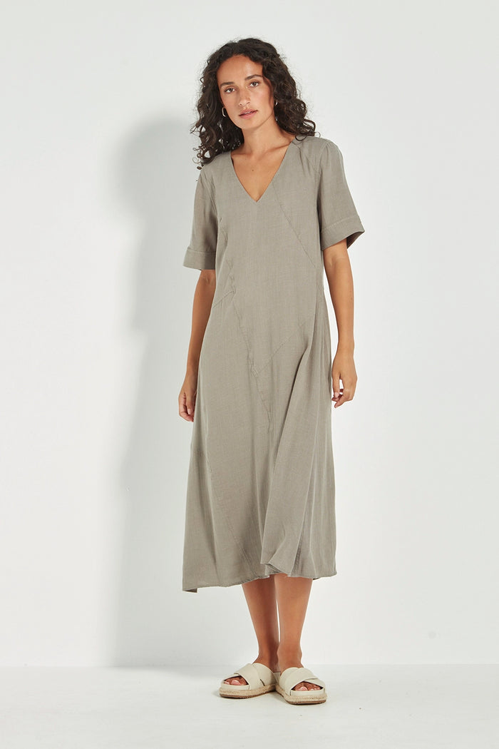 Verge Cayman Dress in Green Tea 9887BR