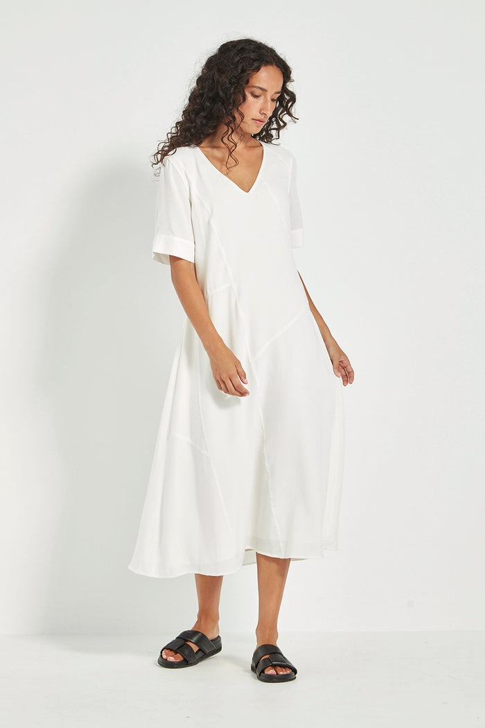 Verge Cayman Dress in White 9887BR