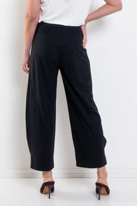 Raffaello Rossi Hale 7/8 Hightech Jersey Trouser in Black 024462/9987