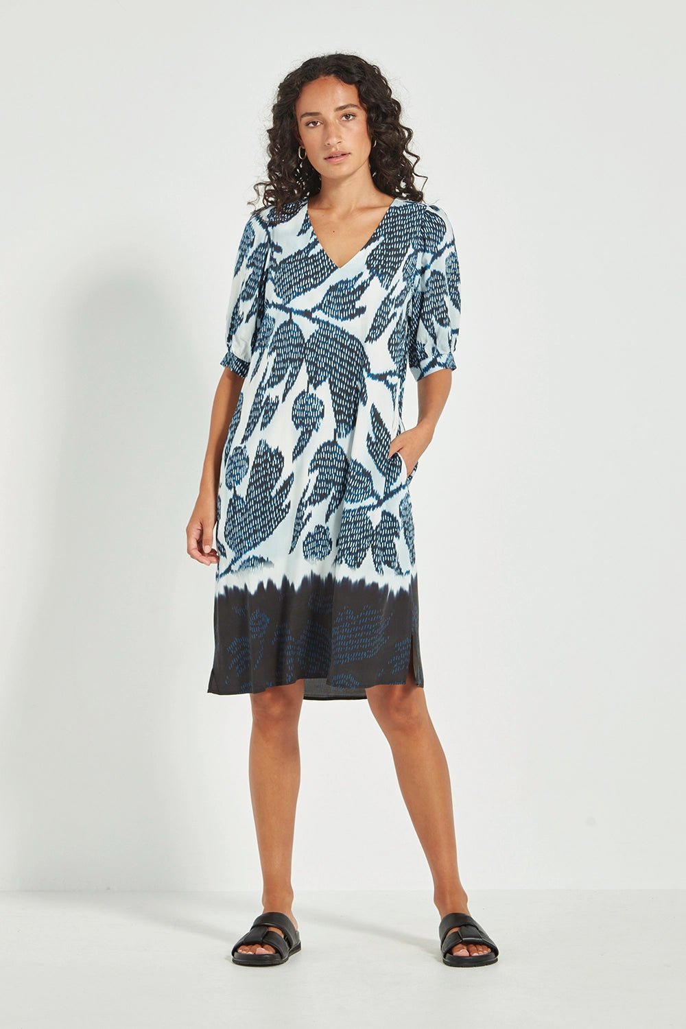 Verge Dynasty Dress V9983br