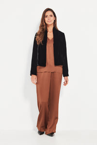 Verge Enchant Jacket in Black 1008BR