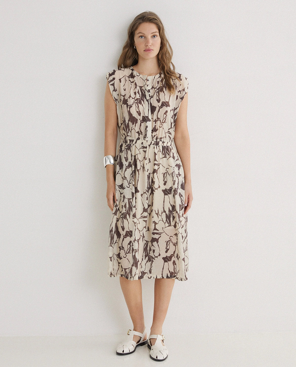 Yerse Printed Viscose Dress in Brown 44842
