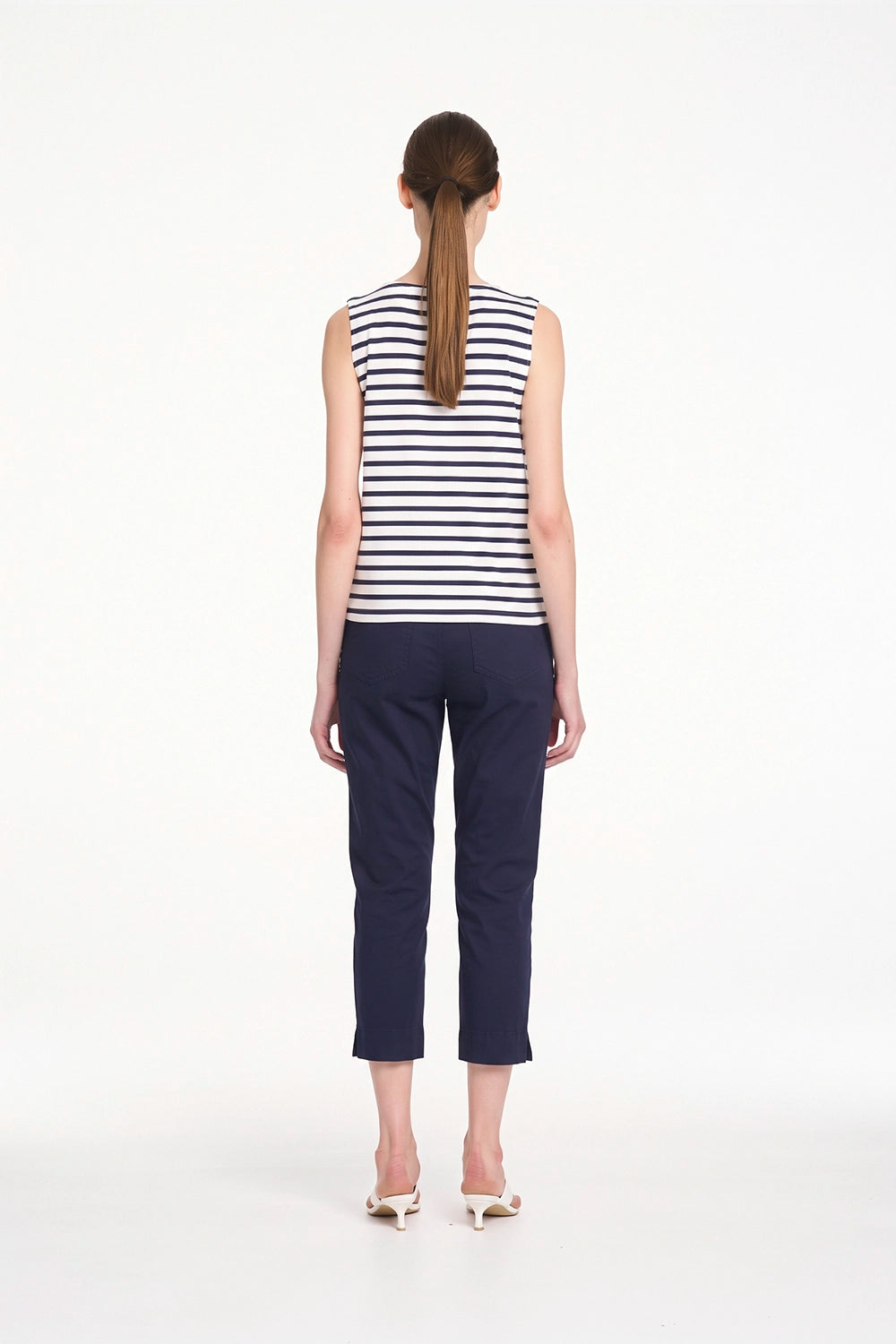 Mela Purdie Capri Pant in Navy F419 10015 - Pre-Order November Delivery