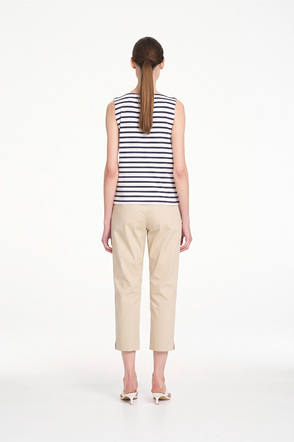 Mela Purdie Capri Pant in Straw F419 10015 - Pre-Order November Delivery