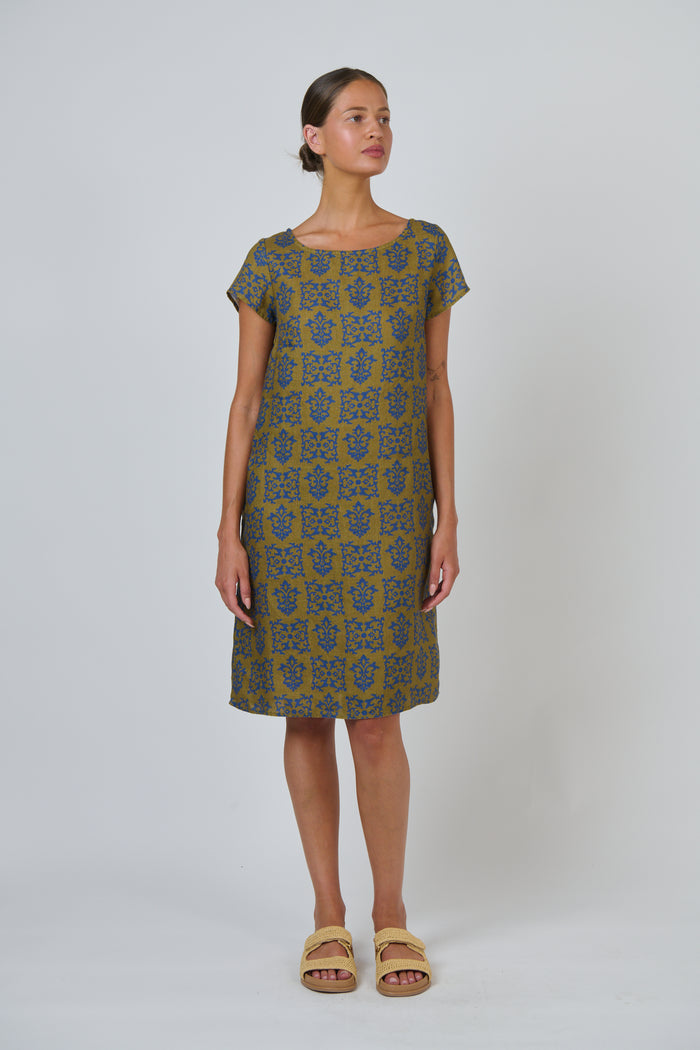 Naturals by O & J Linen Dress in Motif GA237