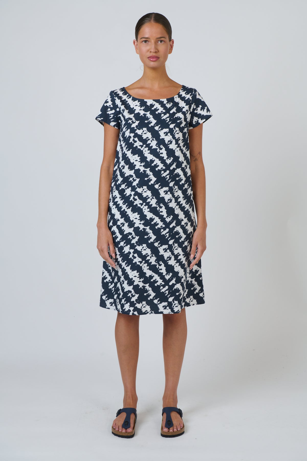 Naturals by O&J Poplin Dress in Puzzled GA237