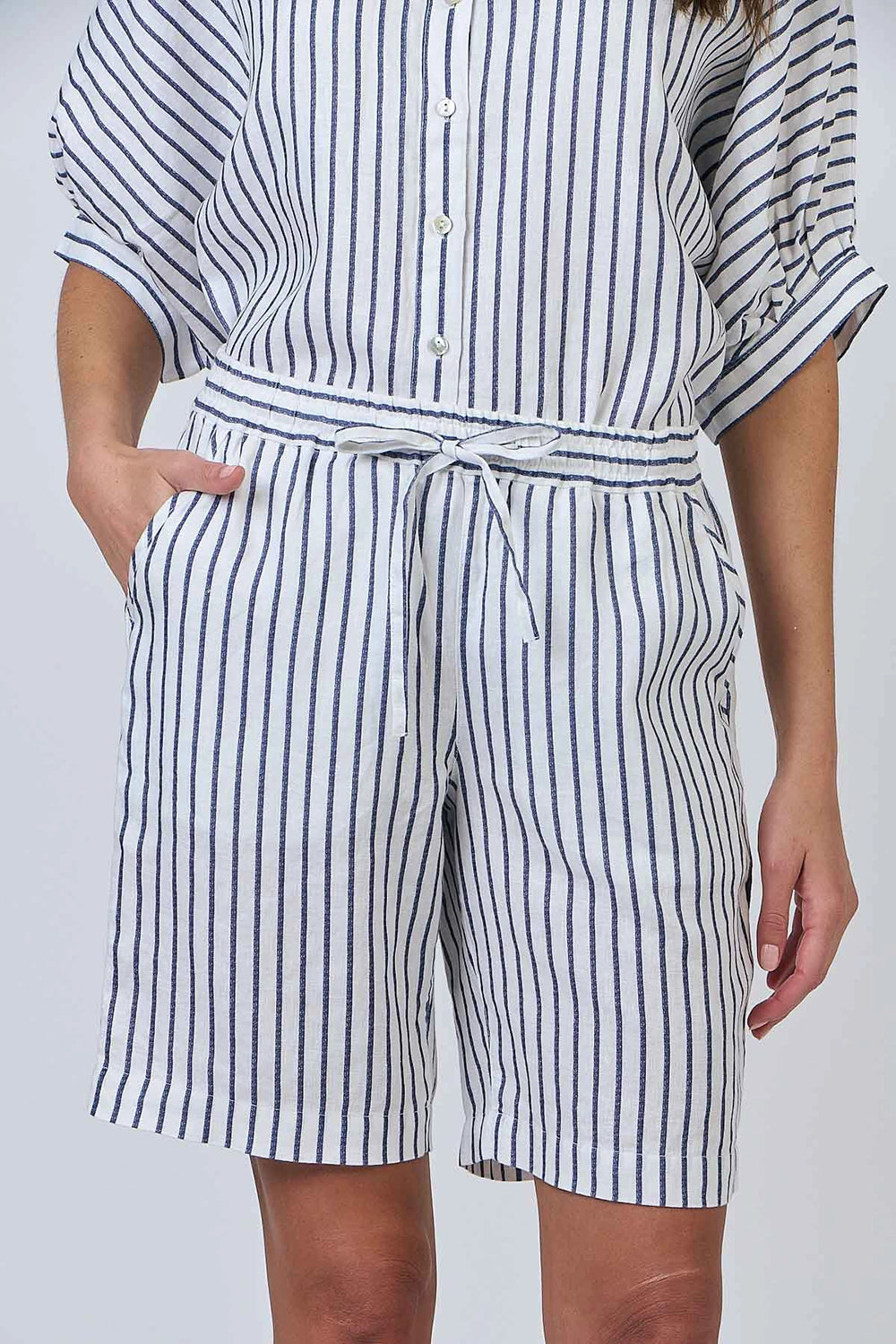 Naturals by O & J Linen Shorts in Blueberry Stripe GA241