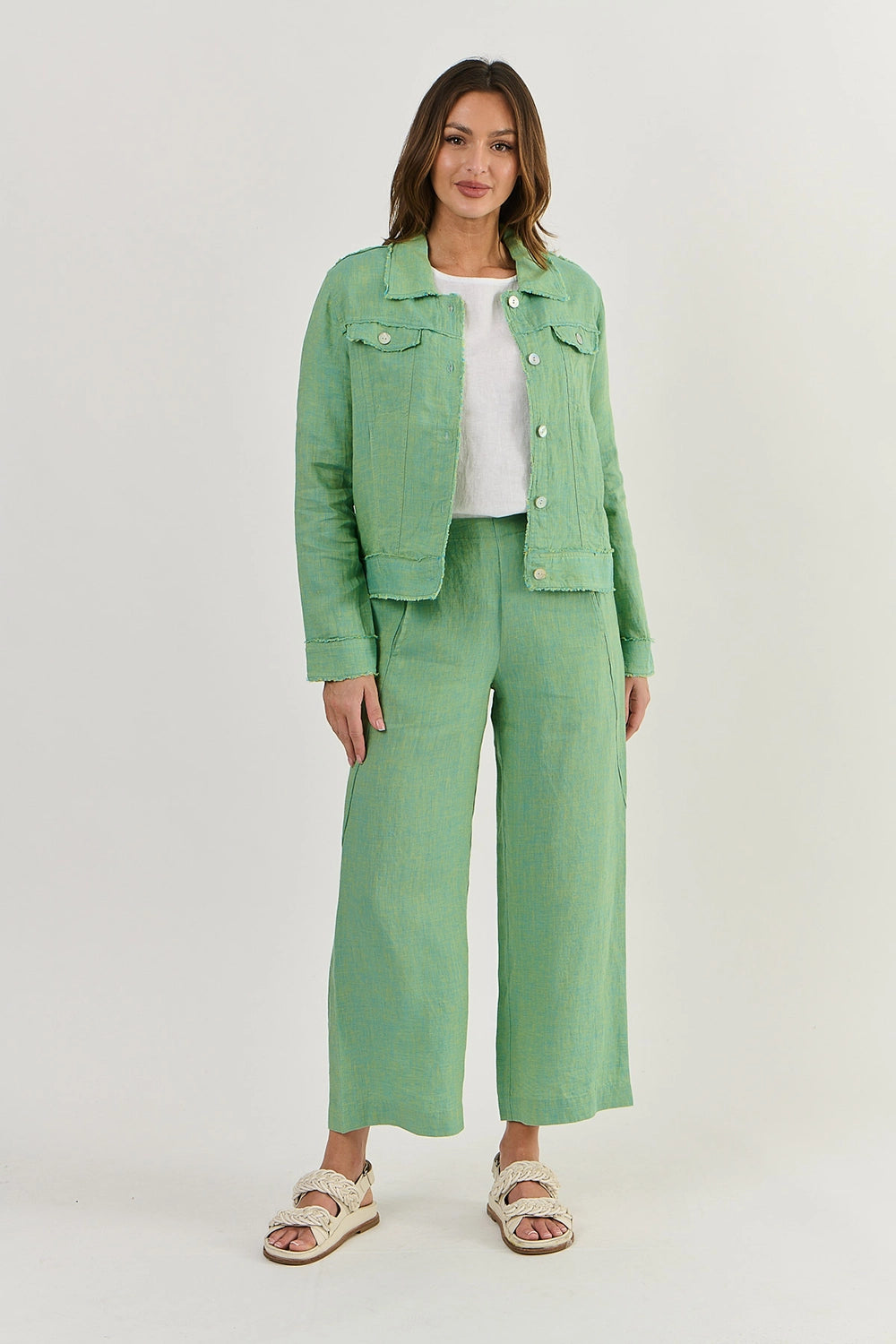 Naturals by O & J Linen Jacket in Caterpillar GA30