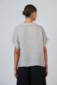 Naturals by O & J Linen Top in Chai GA314