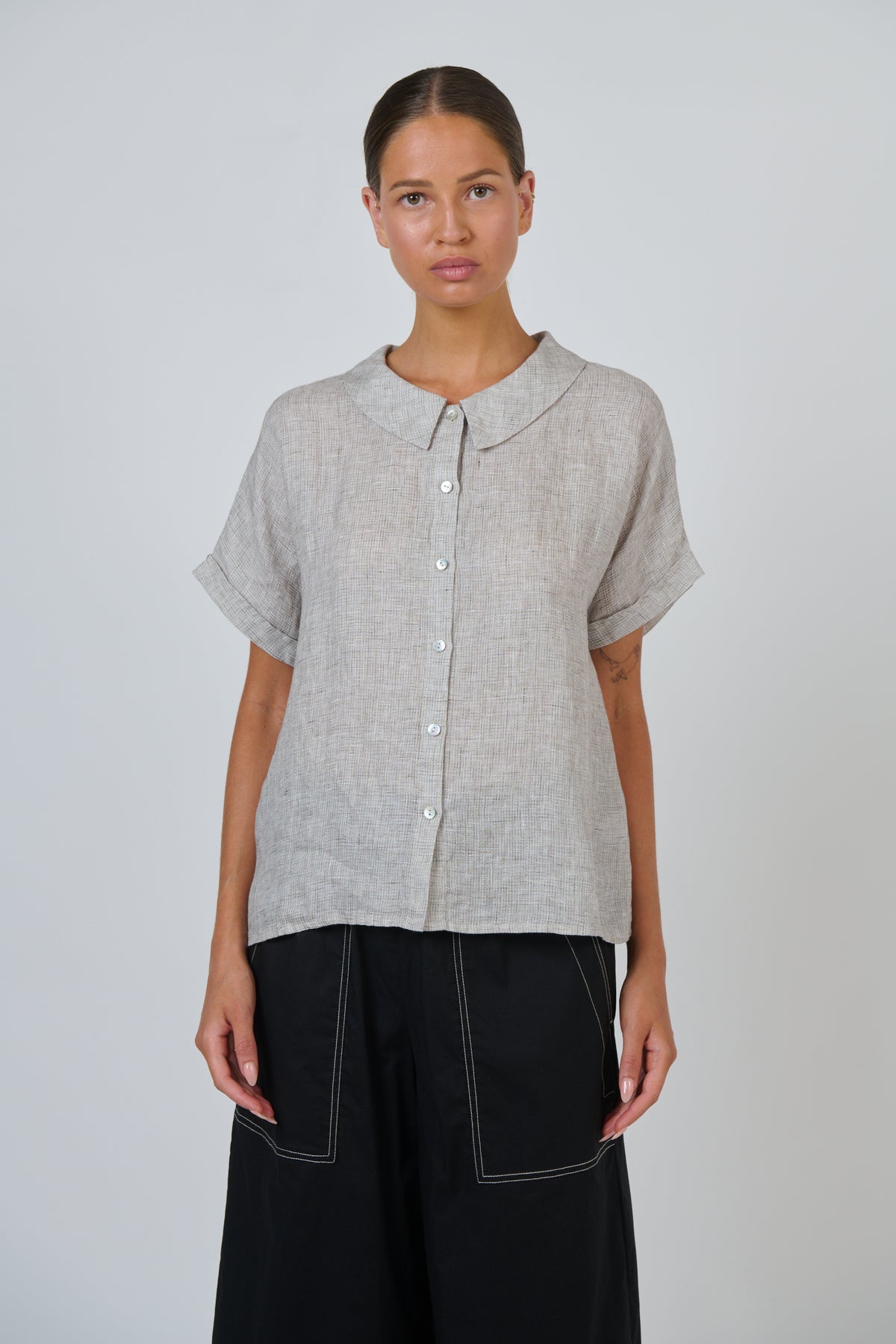 Naturals by O & J Linen Top in Chai GA314