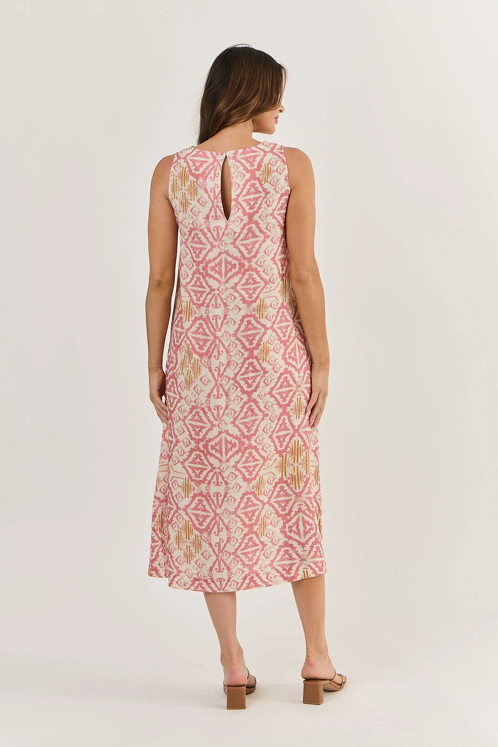 Naturals by O & J Linen Dress in Ikat Ga325