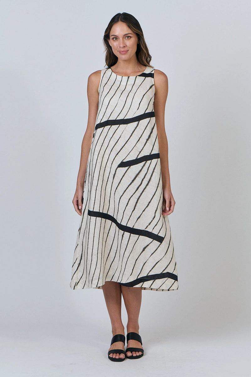 Naturals by O & J Linen Dress in Isobars GA325