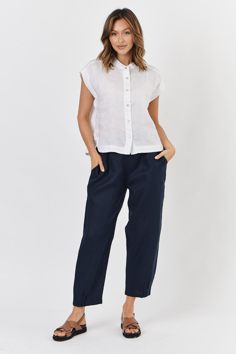 Naturals by O & J Navy Linen Pants GA356