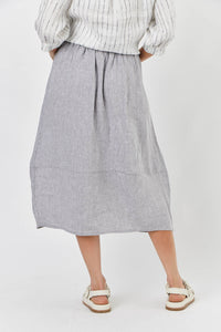 Naturals by O & J Linen Skirt in Smoke GA384