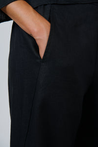 Naturals by O & J Linen Pant in Black GA398