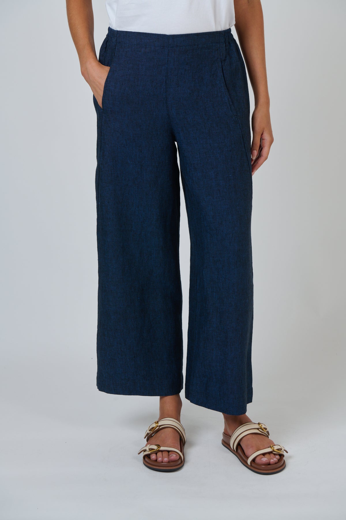 Naturals by O & J Linen Pant in Eclipse GA398