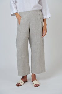 Naturals by O & J Linen Pants in Mousse GA398