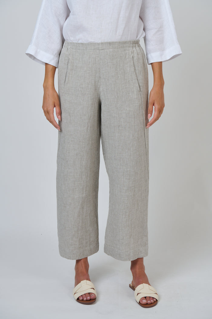 Naturals by O & J Linen Pants in Mousse GA398