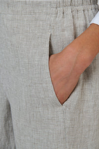Naturals by O & J Linen Pants in Mousse GA398