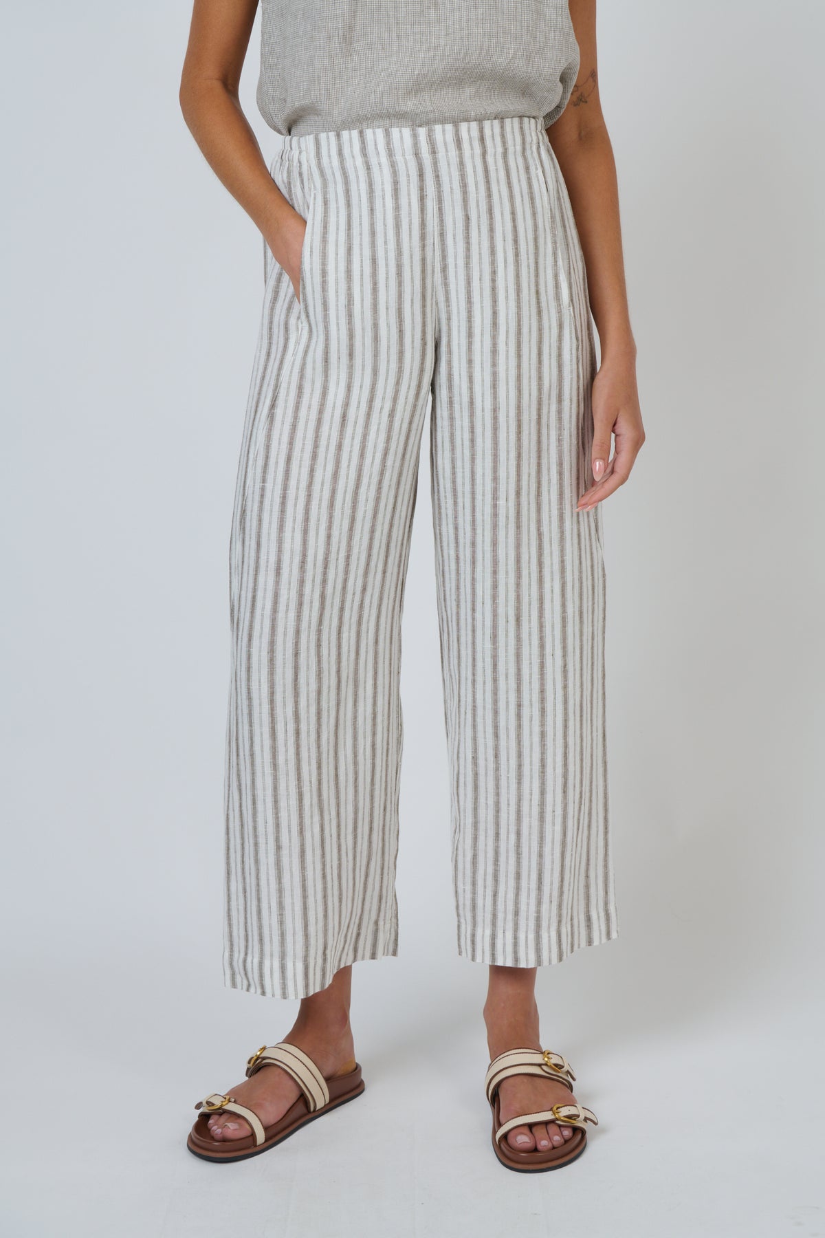 Naturals by O & J Linen Pants in Travertine GA398